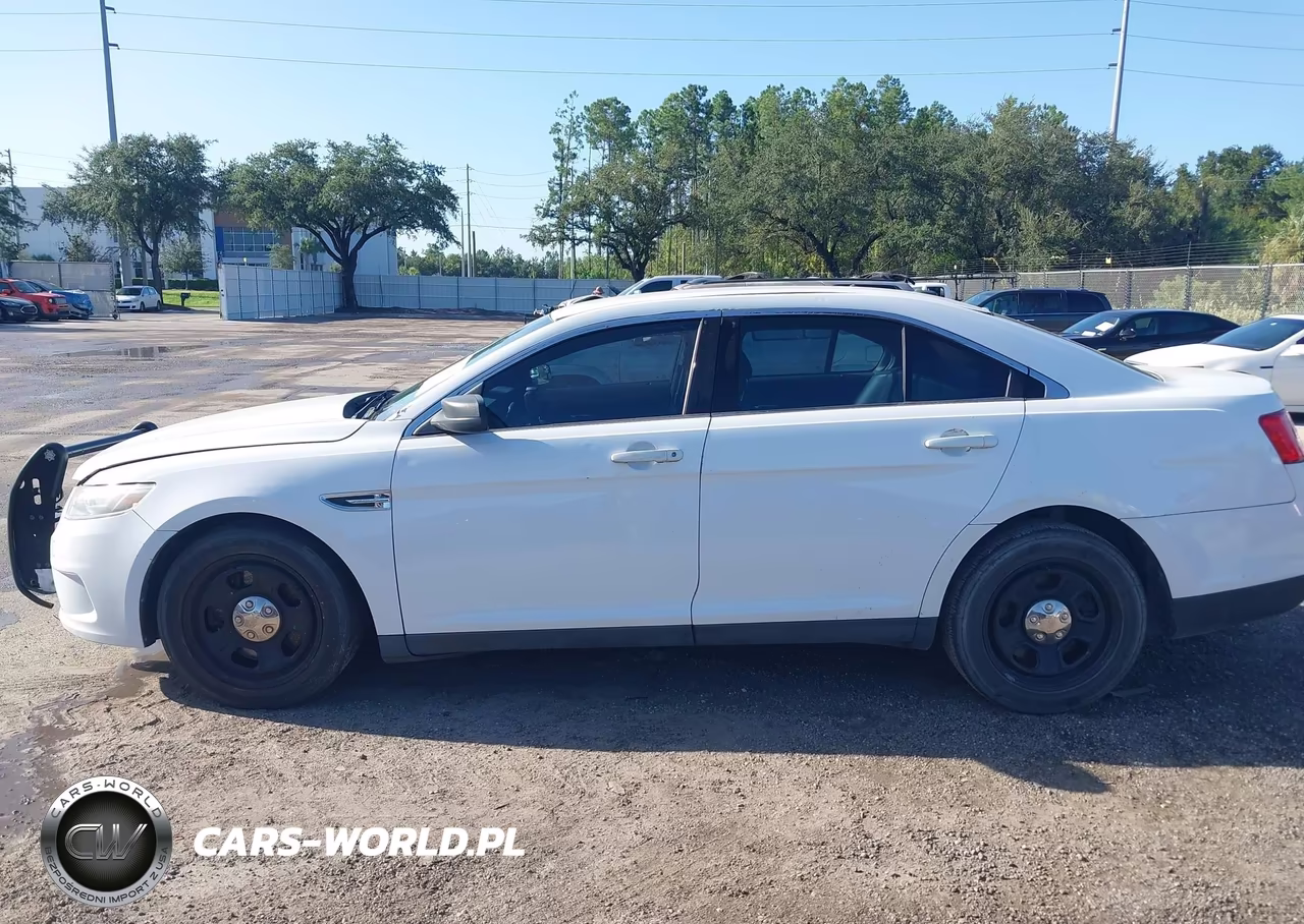 2016 Ford Police Interceptor VIN:1FAHP2L80GG138205 - 14