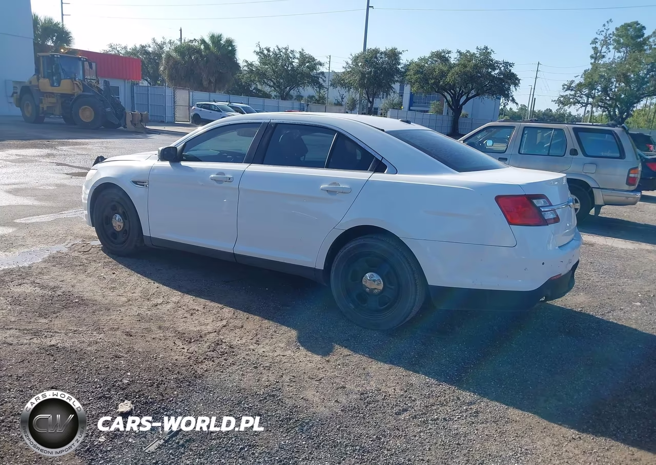2016 Ford Police Interceptor VIN:1FAHP2L80GG138205 - 3