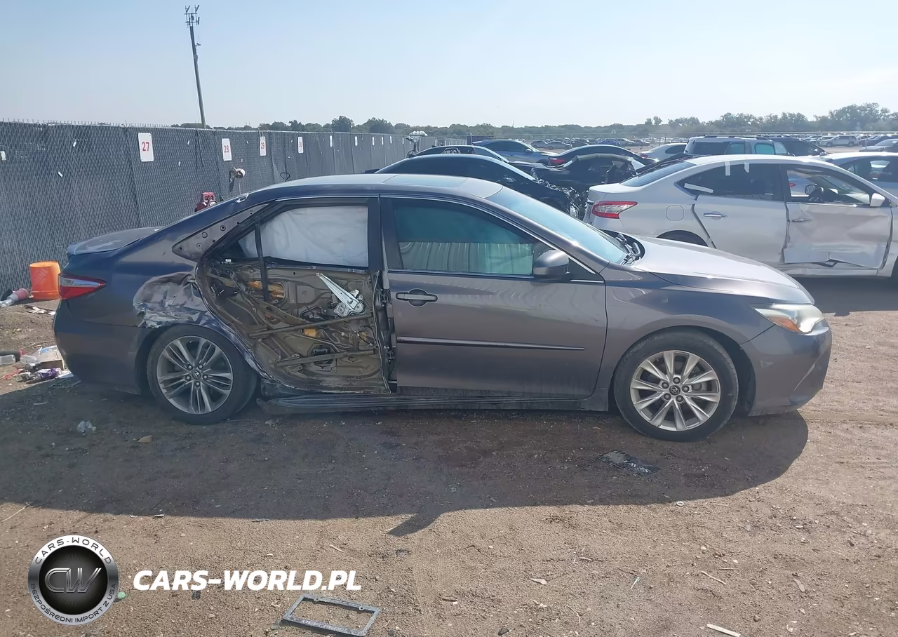 2017 Toyota Camry Se VIN:4T1BF1FK4HU370809 - 13