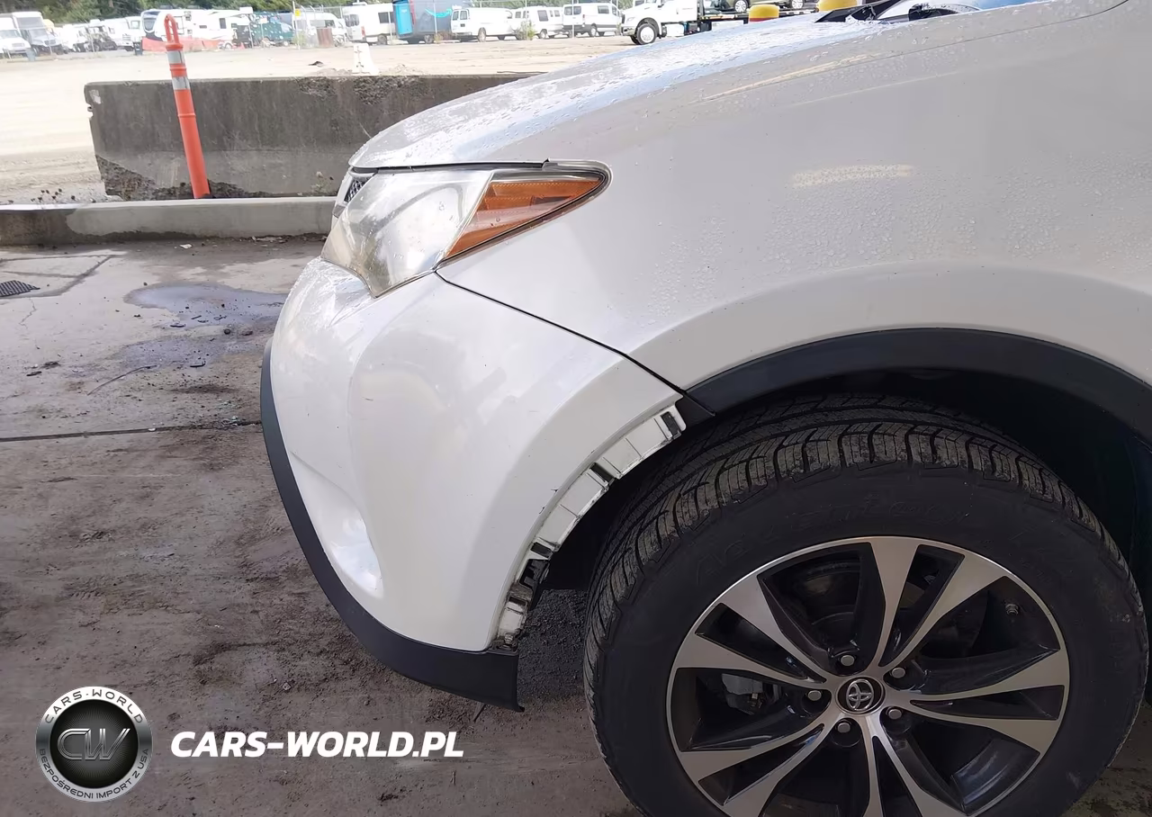 2015 Toyota Rav4 Limited VIN:2T3DFREV4FW397547 - 6