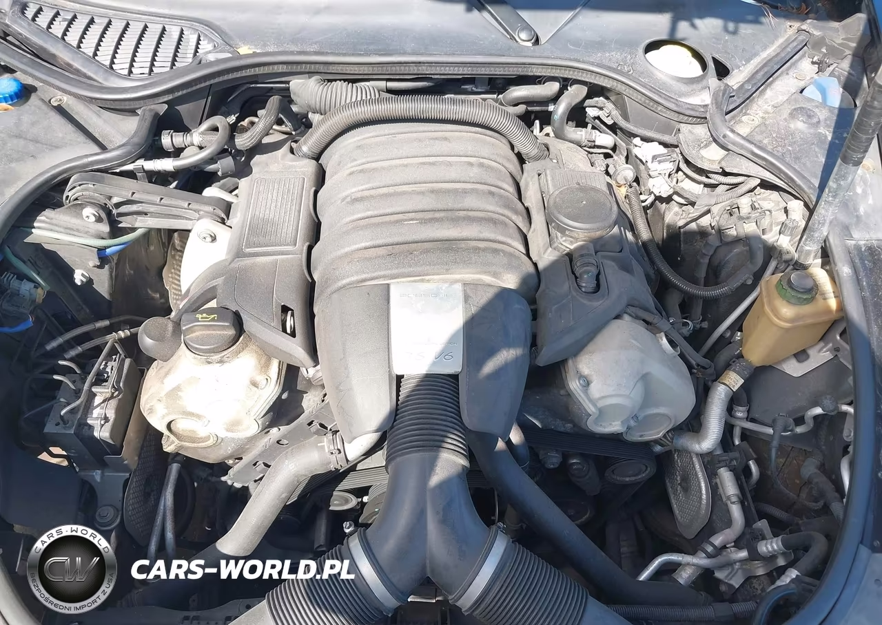 2013 Porsche Panamera 4 VIN:WP0AA2A73DL018327 - 10