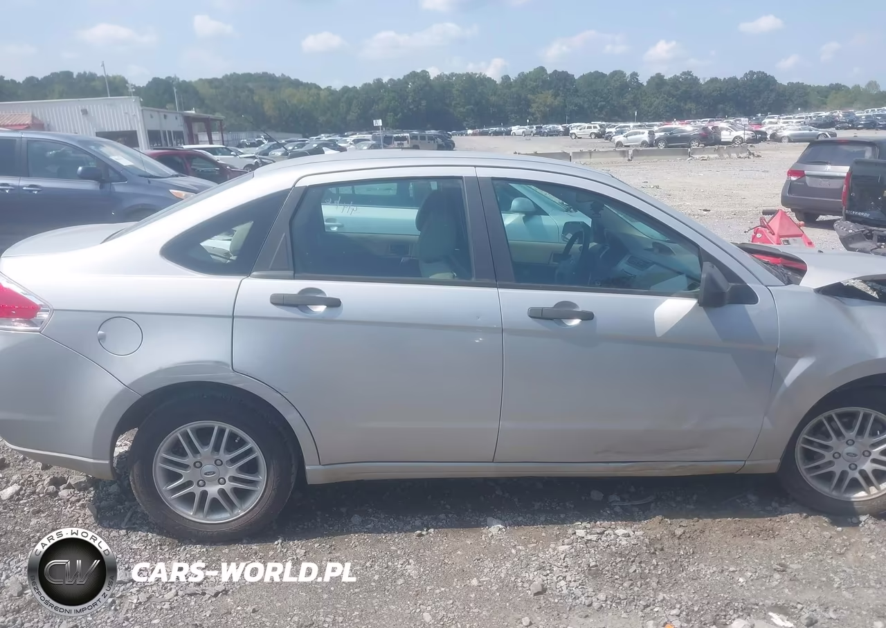2009 Ford Focus Se VIN:1FAHP35N19W232983 - 13