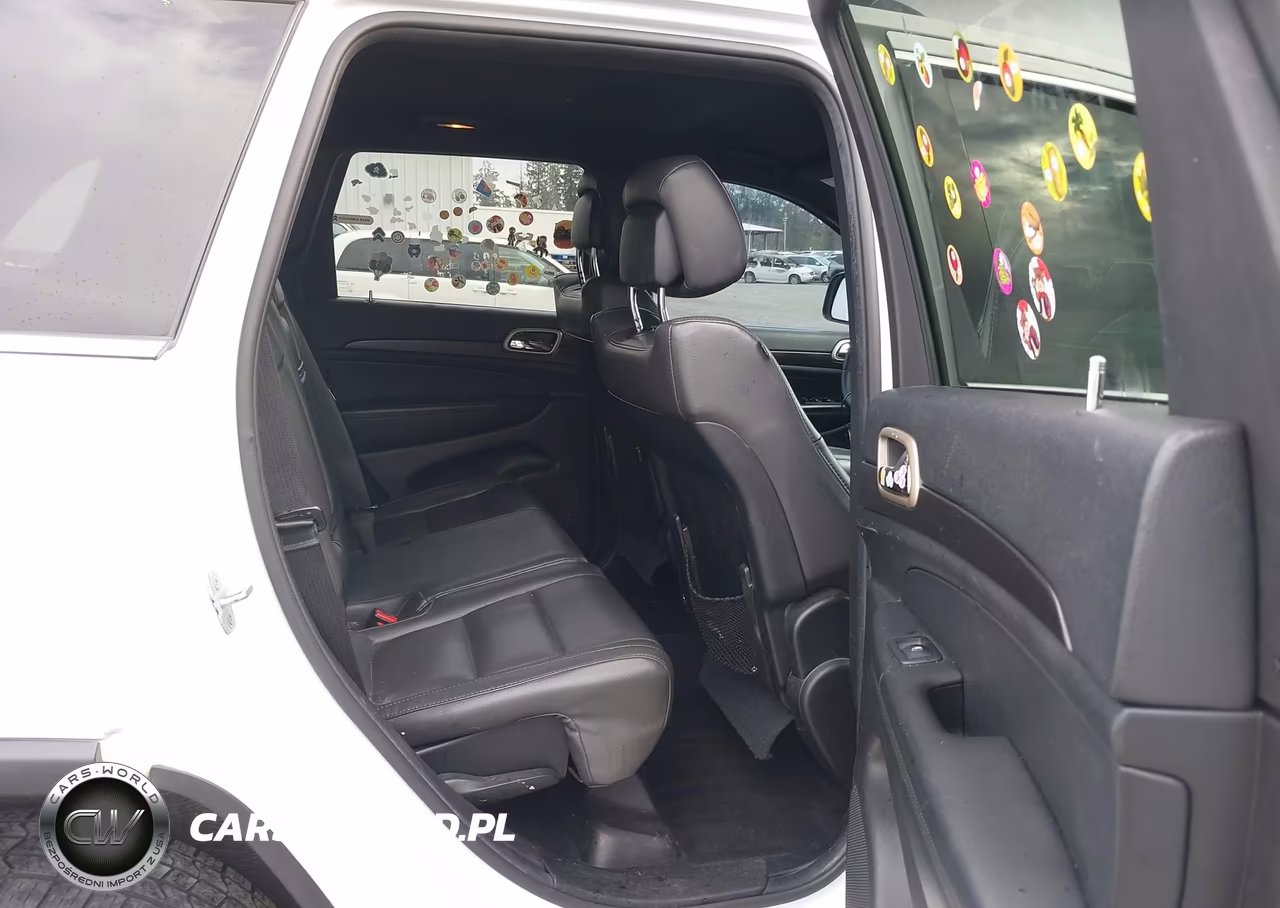 2014 Jeep Grand Cherokee Laredo VIN:1C4RJFAG6EC242283 - 18