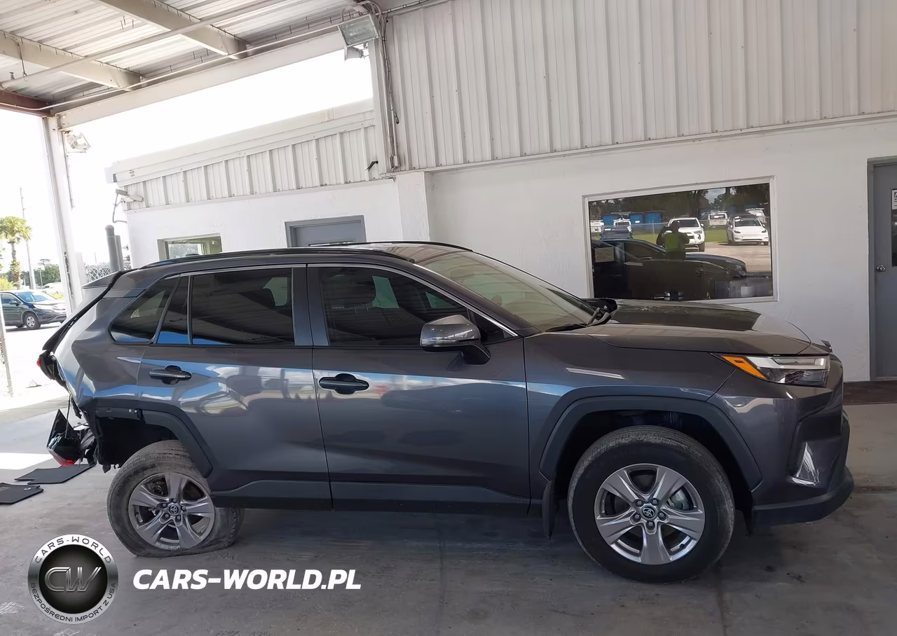 2024 Toyota Rav4 Xle VIN:2T3W1RFV4RW347600 - 13