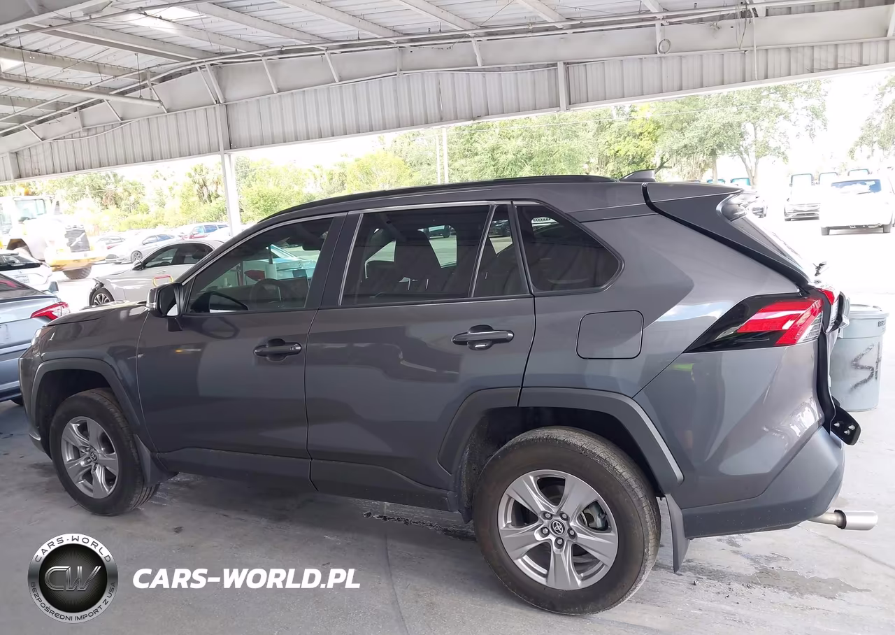 2024 Toyota Rav4 Xle VIN:2T3W1RFV4RW347600 - 14