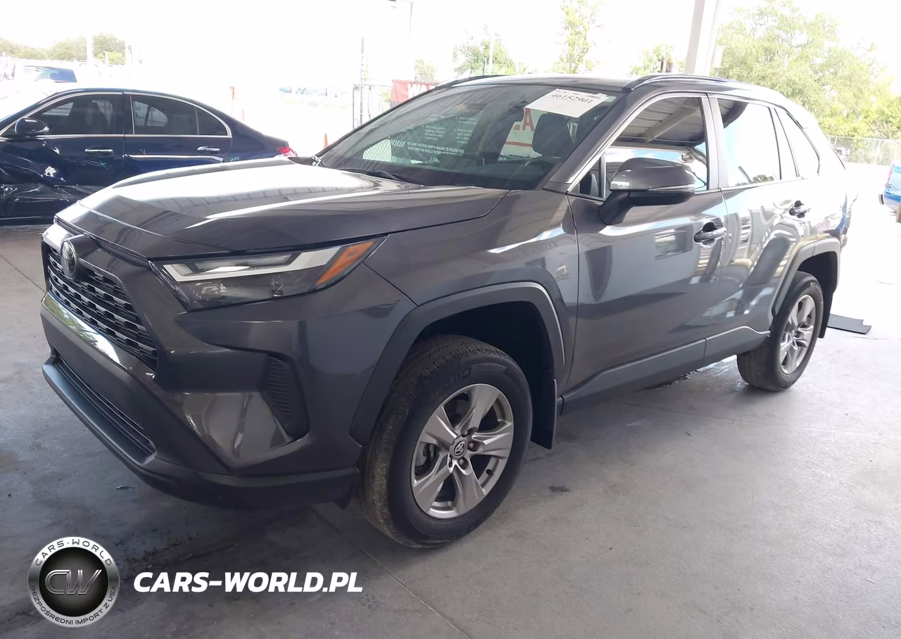 2024 Toyota Rav4 Xle VIN:2T3W1RFV4RW347600 - 2