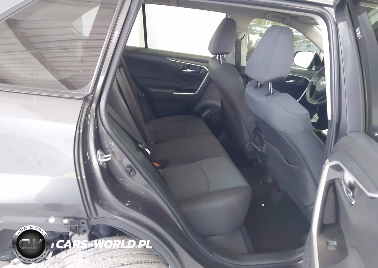2024 Toyota Rav4 Xle VIN:2T3W1RFV4RW347600 - 8
