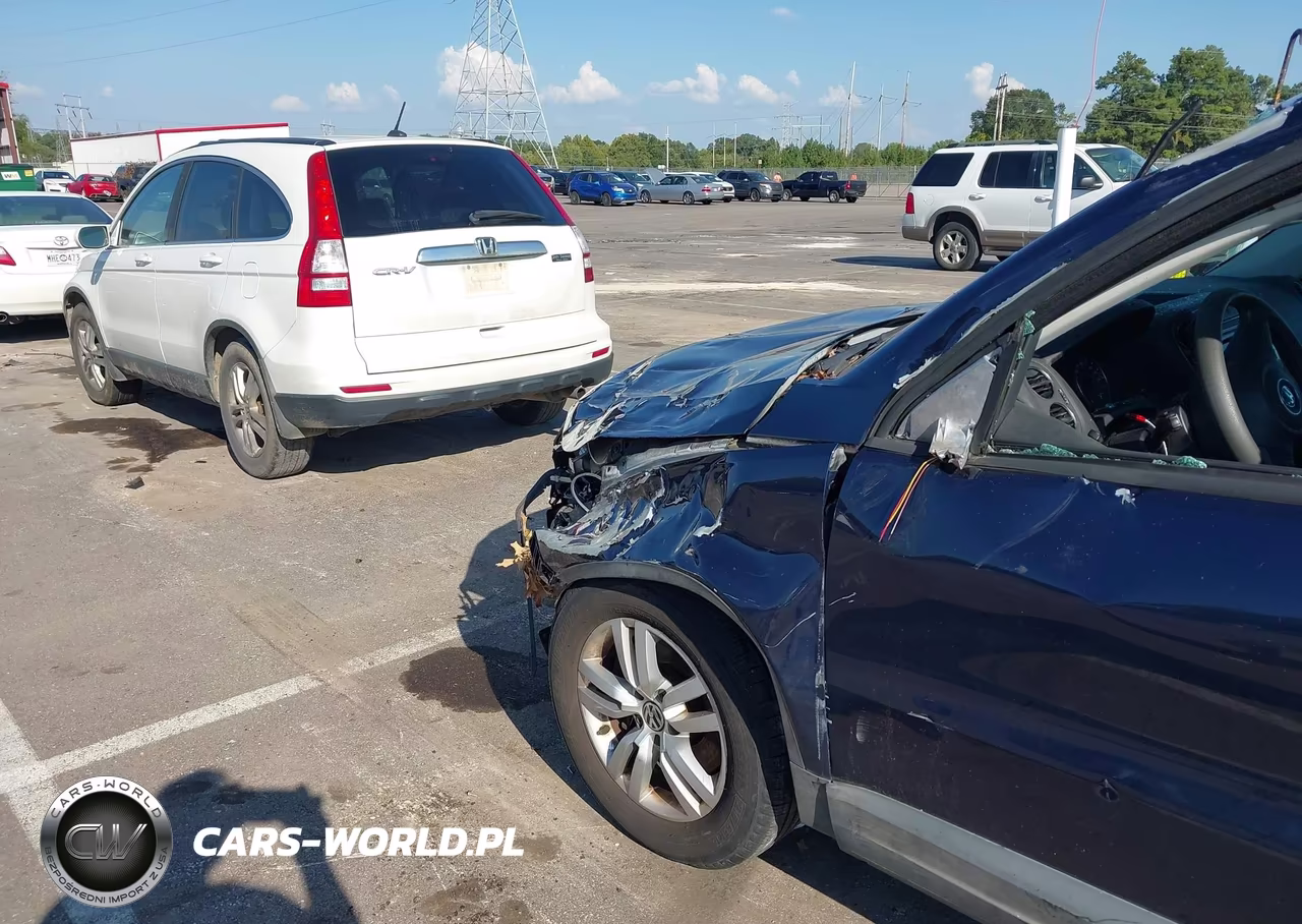 2012 Volkswagen Tiguan S VIN:WVGAV7AX8CW589712 - 15