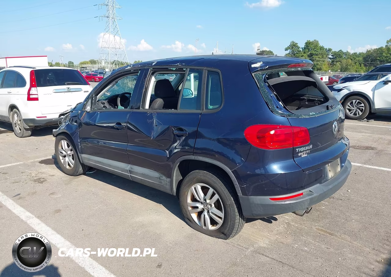 2012 Volkswagen Tiguan S VIN:WVGAV7AX8CW589712 - 3