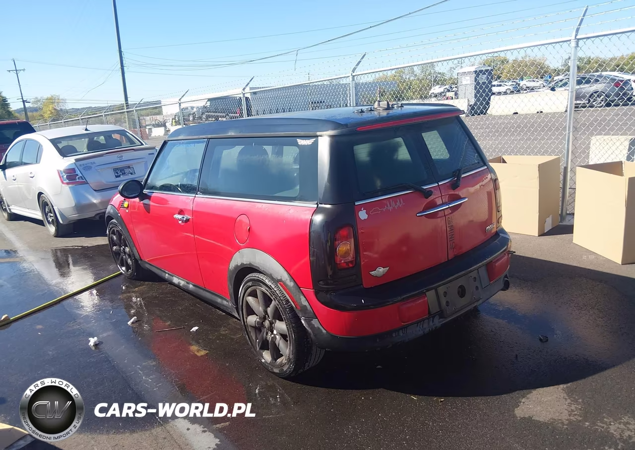 2008 Mini Cooper Clubman VIN:WMWML335X8TJ46253 - 3