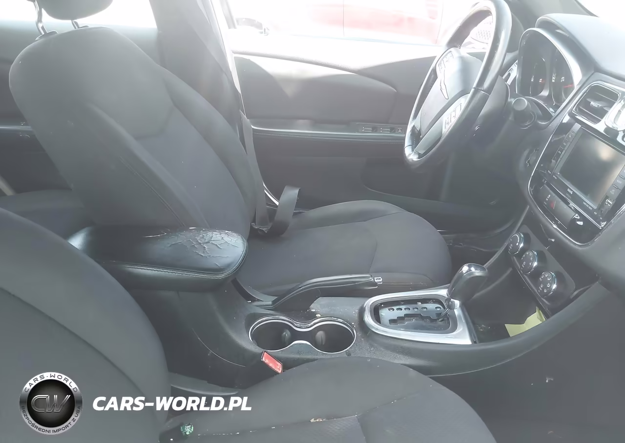 2014 Chrysler 200 Touring VIN:1C3CCBBB7EN185130 - 5
