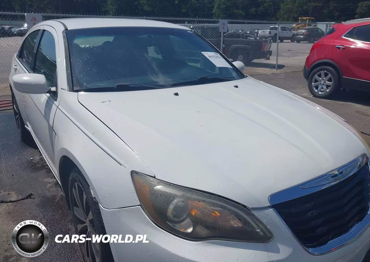 2014 Chrysler 200 Touring VIN:1C3CCBBB7EN185130 - 6