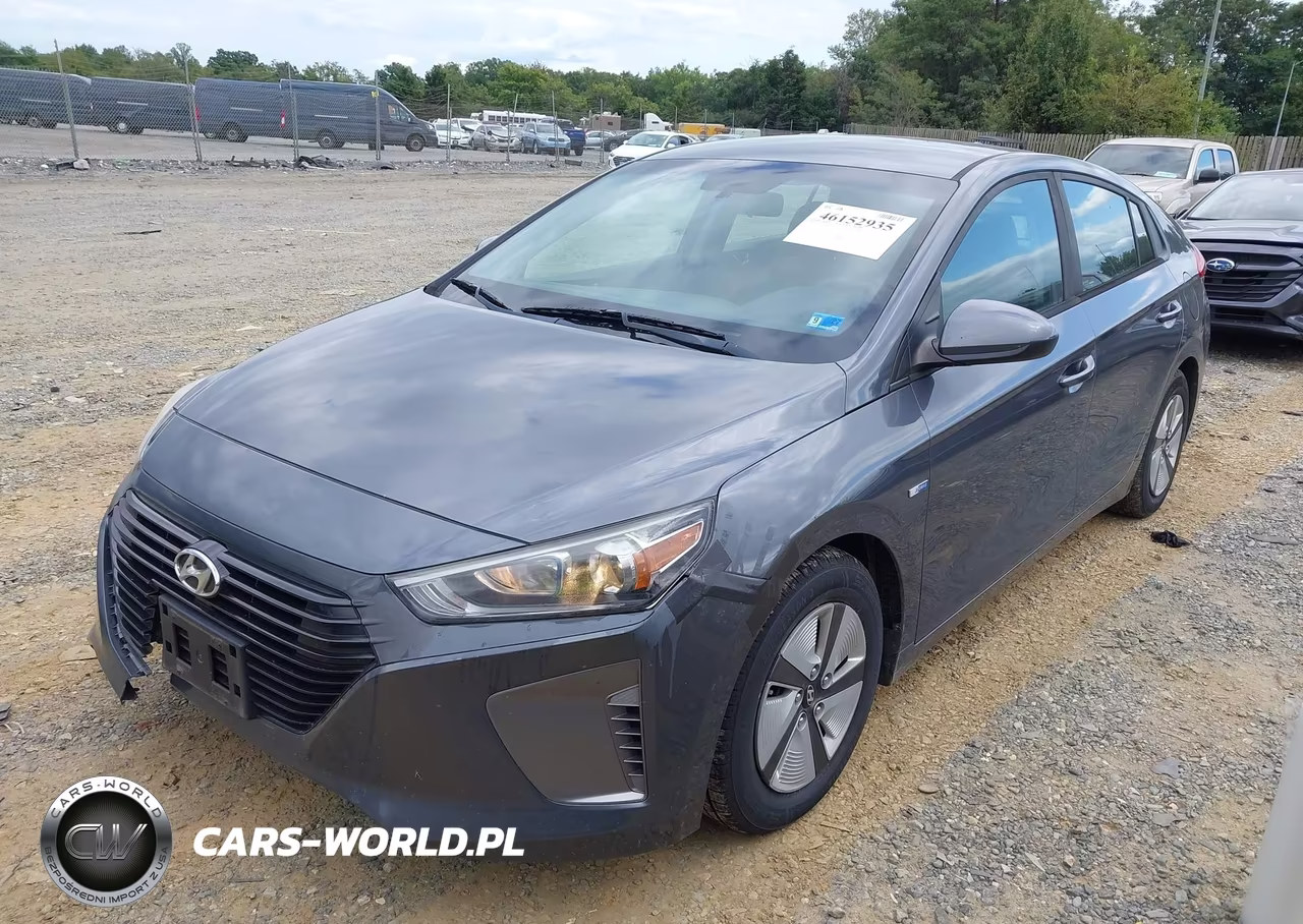 2018 Hyundai Ioniq Hybrid Blue VIN:KMHC65LC6JU102424 - 2