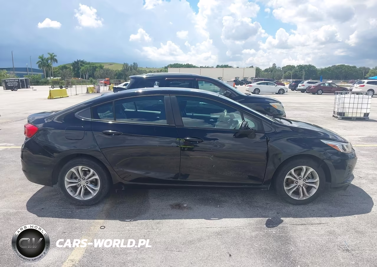 2019 Chevrolet Cruze Ls VIN:1G1BC5SMXK7148396 - 13
