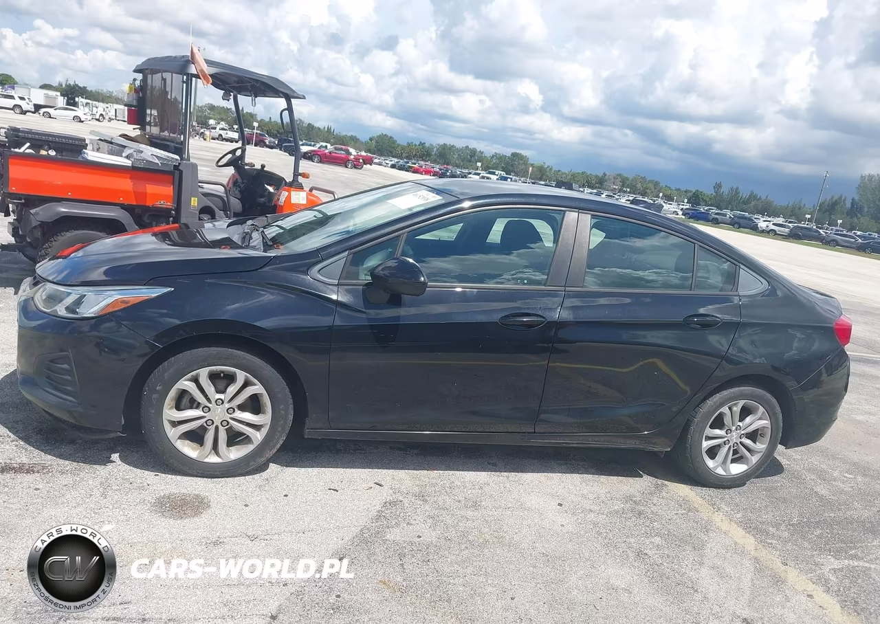 2019 Chevrolet Cruze Ls VIN:1G1BC5SMXK7148396 - 14