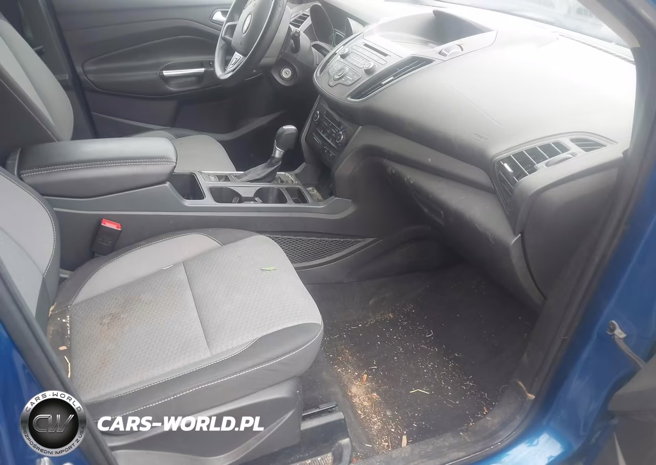 2017 Ford Escape Se VIN:1FMCU9G97HUB57275 - 5