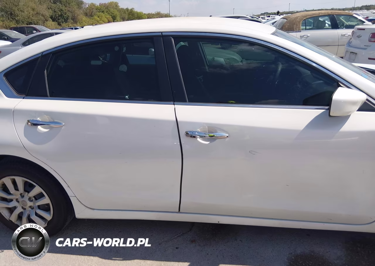 2014 Nissan Altima 2.5 S VIN:1N4AL3AP9EC183077 - 14