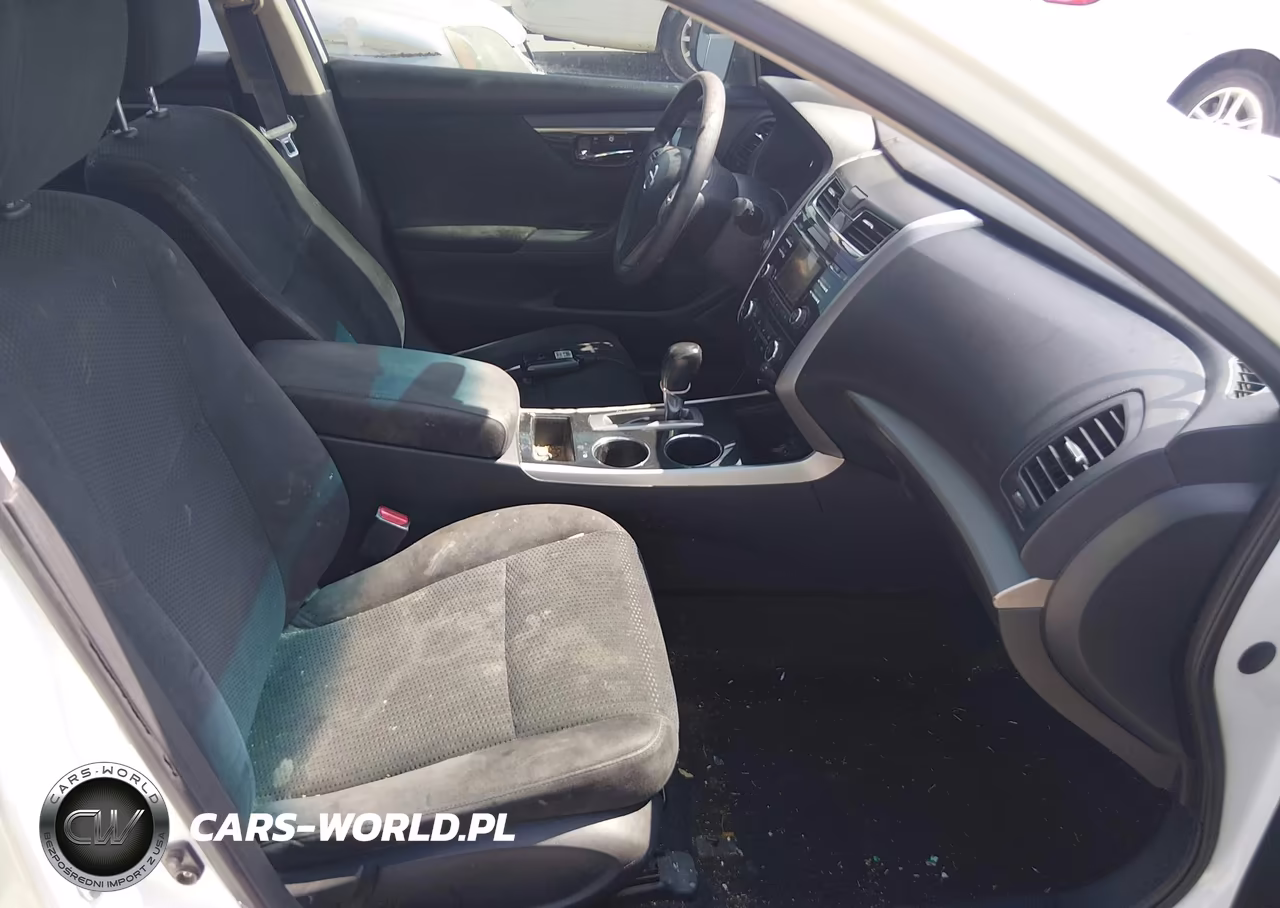 2014 Nissan Altima 2.5 S VIN:1N4AL3AP9EC183077 - 5