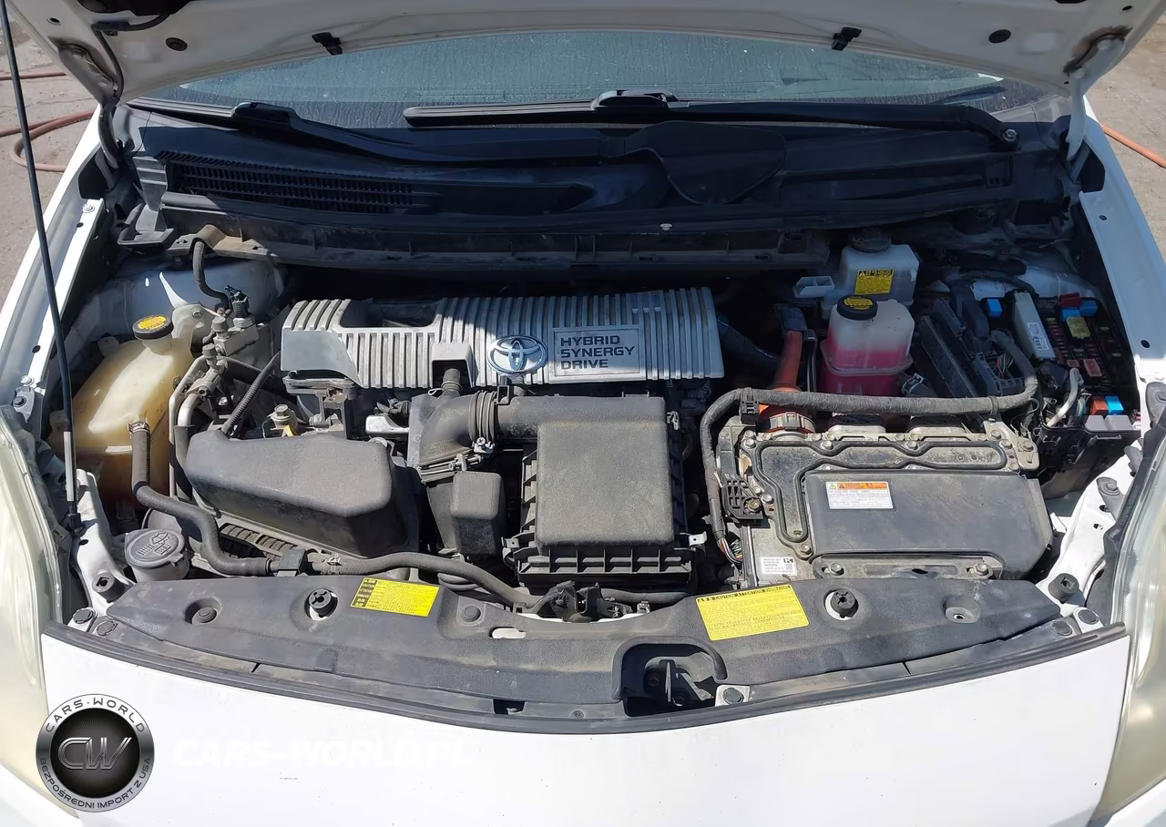 2013 Toyota Prius Four VIN:JTDKN3DU9D5557426 - 10