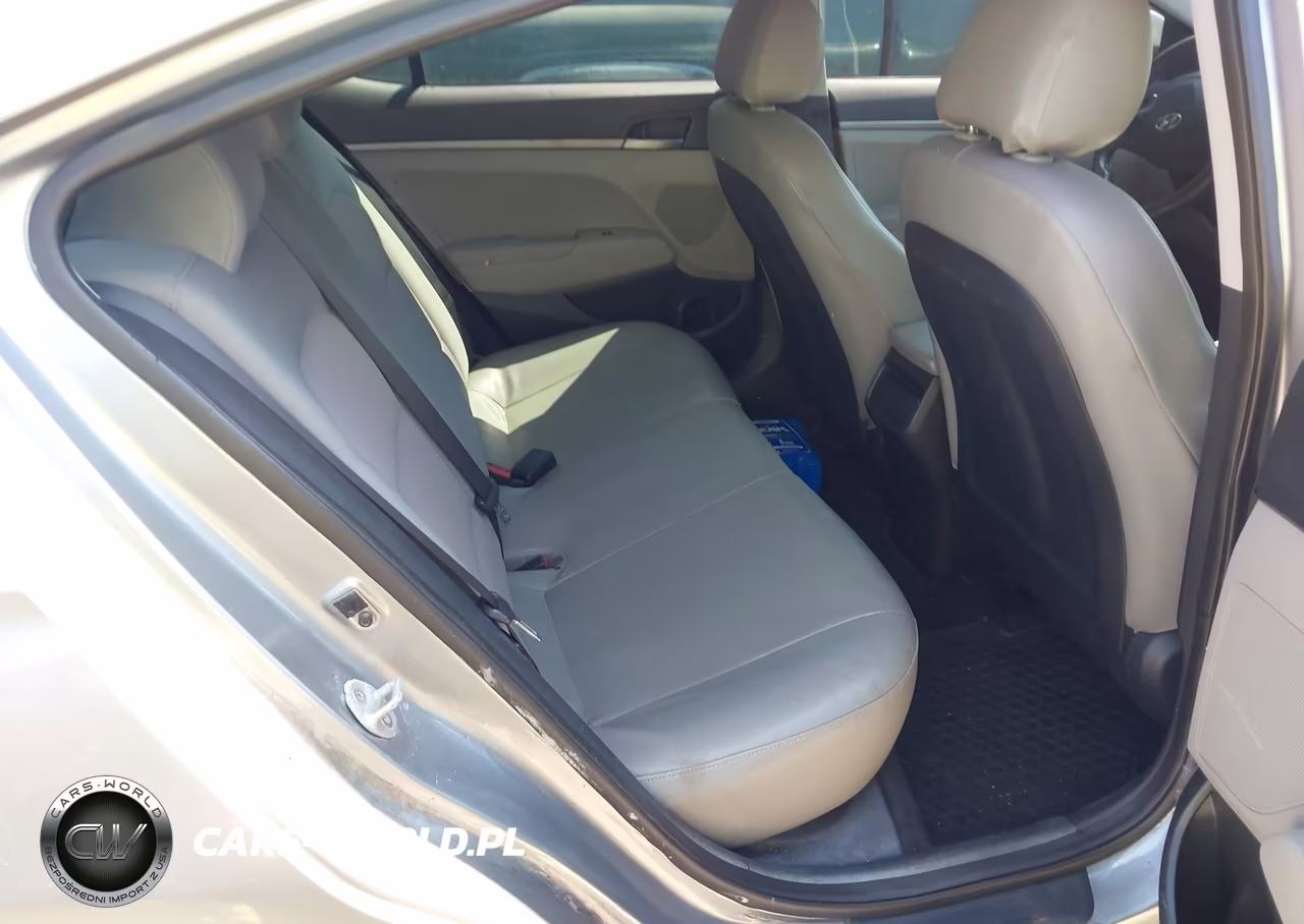 2017 Hyundai Elantra Se VIN:5NPD74LF3HH077416 - 8