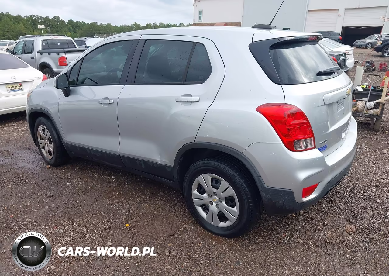 2017 Chevrolet Trax Ls VIN:KL7CJKSB2HB215803 - 3