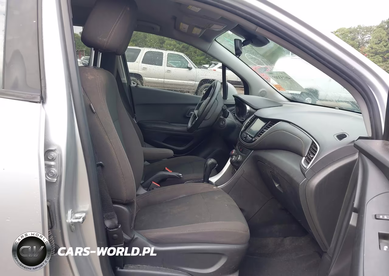 2017 Chevrolet Trax Ls VIN:KL7CJKSB2HB215803 - 5