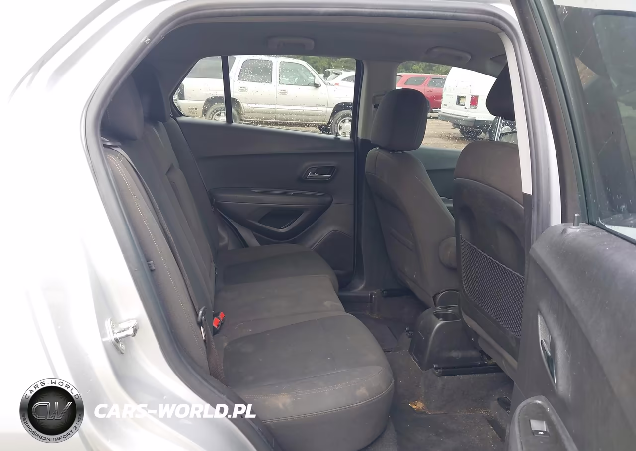 2017 Chevrolet Trax Ls VIN:KL7CJKSB2HB215803 - 8