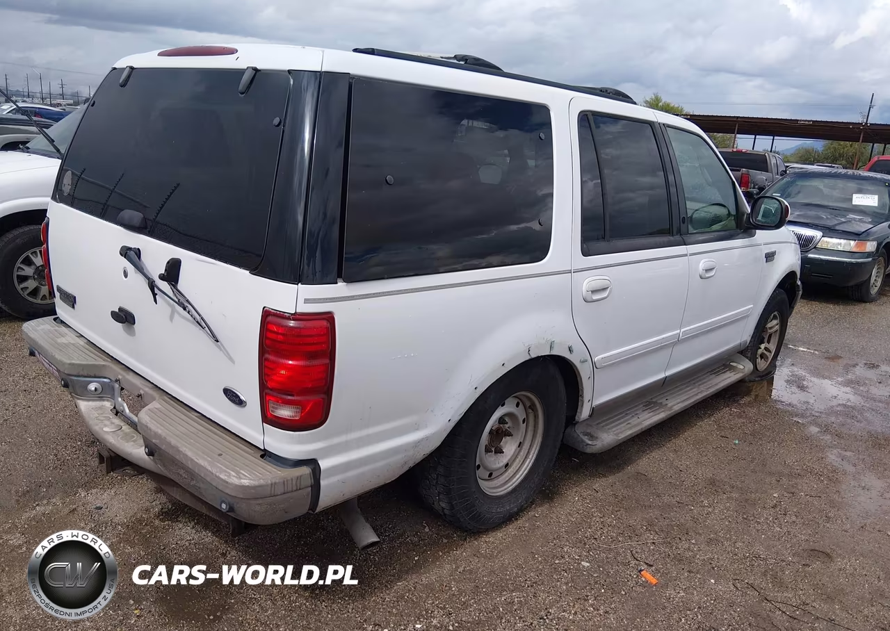 2001 Ford Expedition Eddie Bauer VIN:1FMEU17L01LA80640 - 4