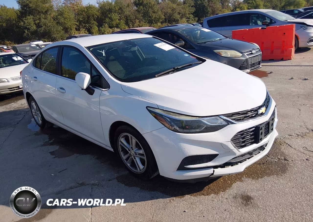 2018 Chevrolet Cruze Lt Auto VIN:1G1BE5SM2J7167419 - 1