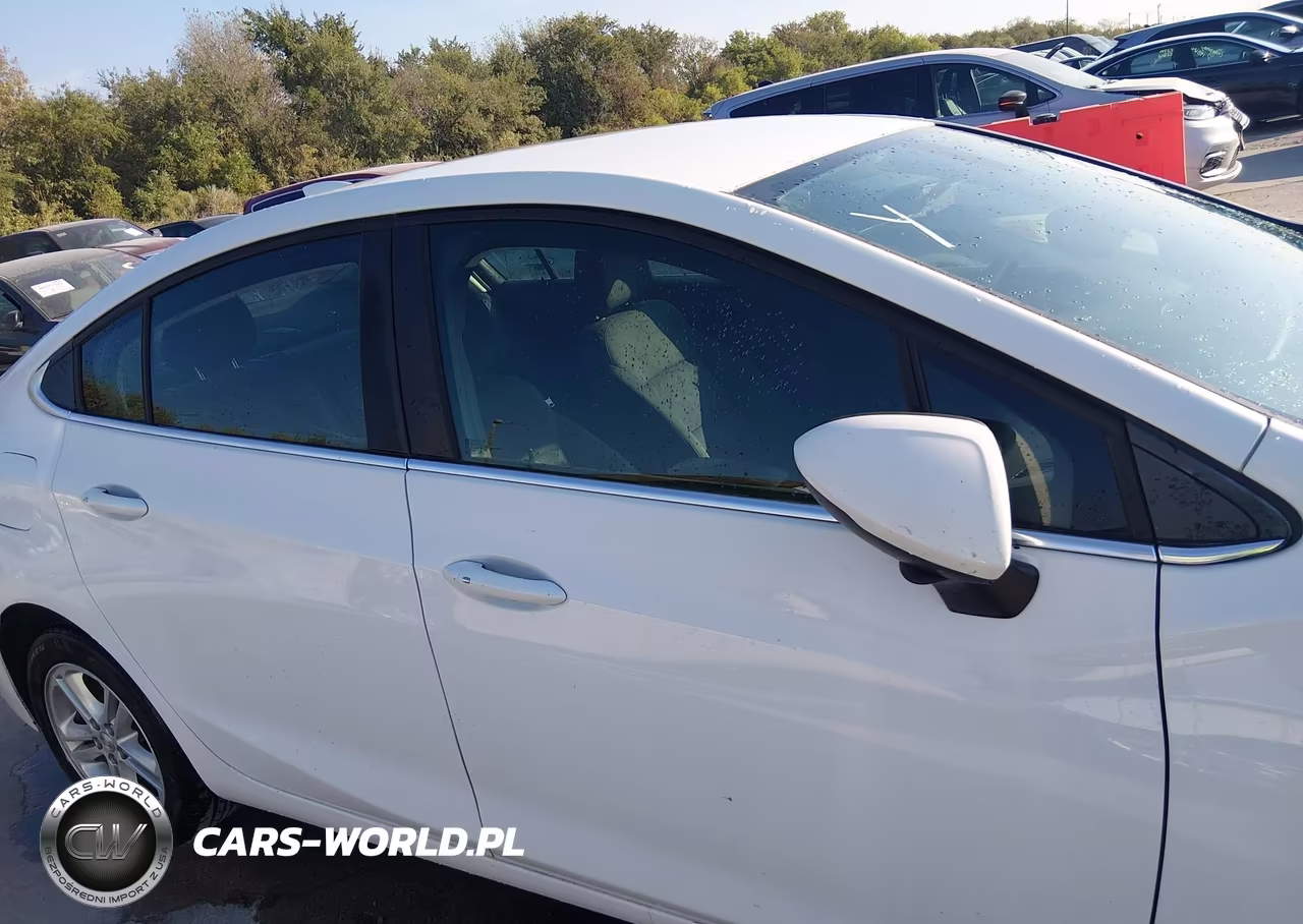 2018 Chevrolet Cruze Lt Auto VIN:1G1BE5SM2J7167419 - 13