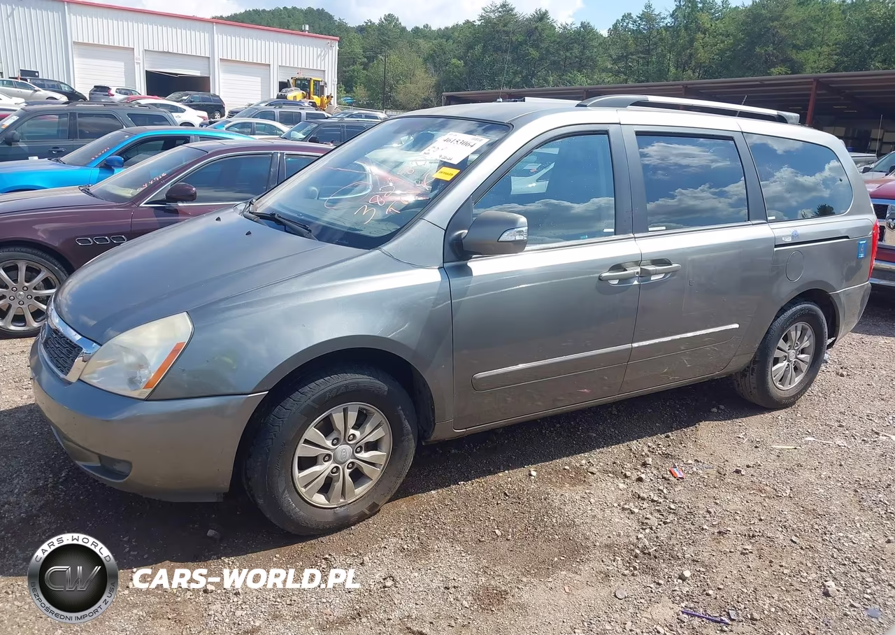 2011 Kia Sedona Lx VIN:KNDMG4C7XB6382180 - 16