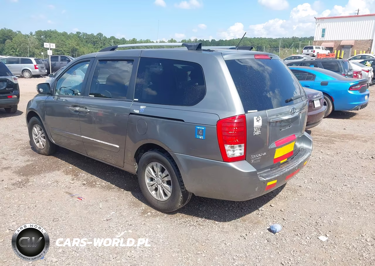 2011 Kia Sedona Lx VIN:KNDMG4C7XB6382180 - 3