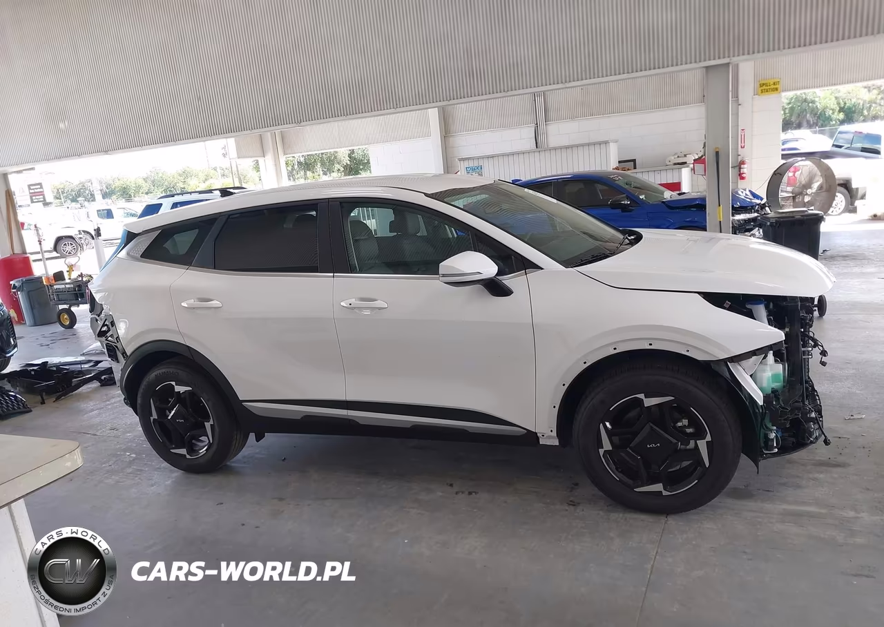 2026 Kia Sportage Ex VIN:5XYK33DF9TG408379 - 14