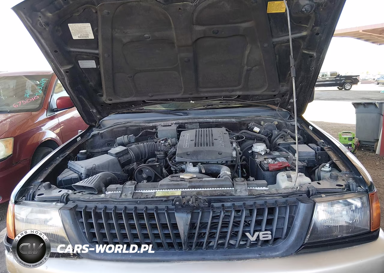 1997 Mitsubishi Montero Sport Ls VIN:JA4MT31P7VP009695 - 10