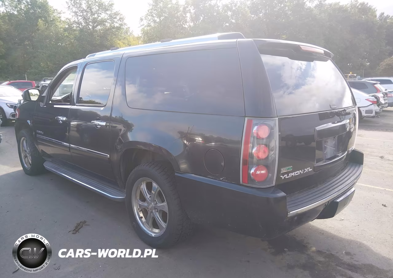 2012 GMC Yukon Xl 1500 Denali VIN:1GKS2MEFXCR137779 - 3