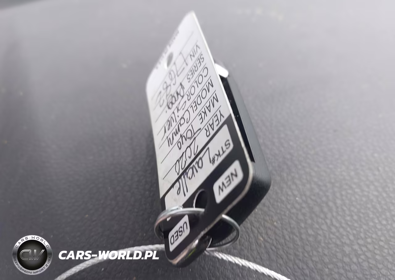 2020 Toyota Camry Le VIN:4T1C11AKXLU986839 - 11