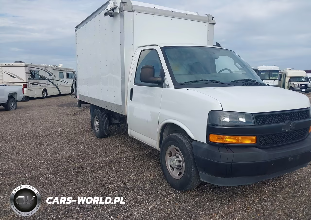 2024 Chevrolet Express Cutaway Work Van