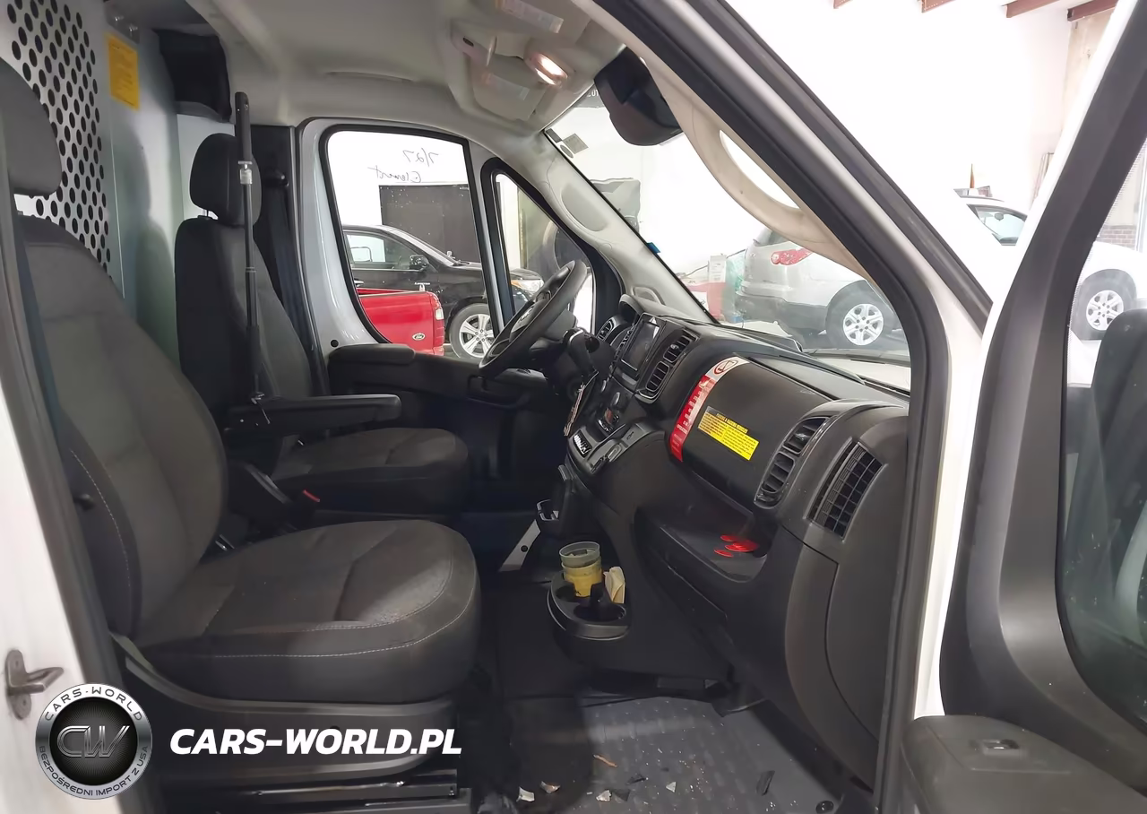 2024 Ram Promaster 2500 Tradesman Low Roof 136 Wb W-Pass Seat VIN:3C6LRVVG7RE145571 - 5