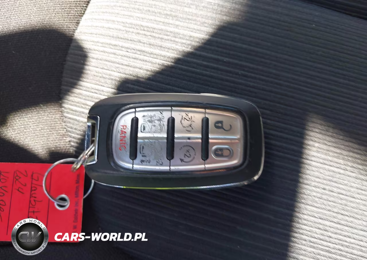 2024 Chrysler Voyager Lx VIN:2C4RC1CG0RR105430 - 11
