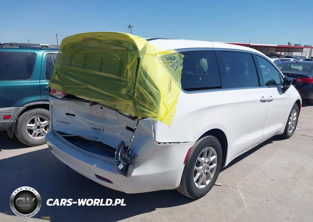 2024 Chrysler Voyager Lx VIN:2C4RC1CG0RR105430 - 4