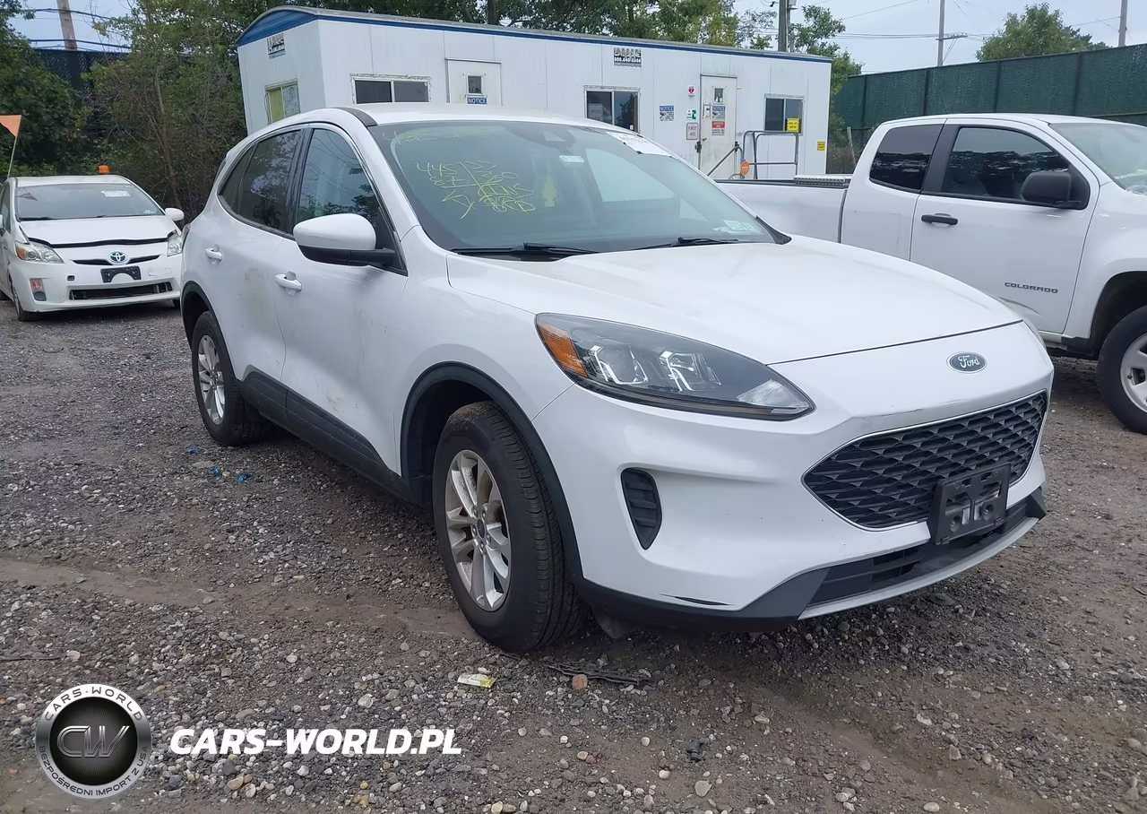 2021 Ford Escape Se