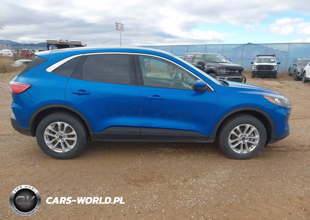 2020 Ford Escape Se VIN:1FMCU9G61LUC70508 - 13