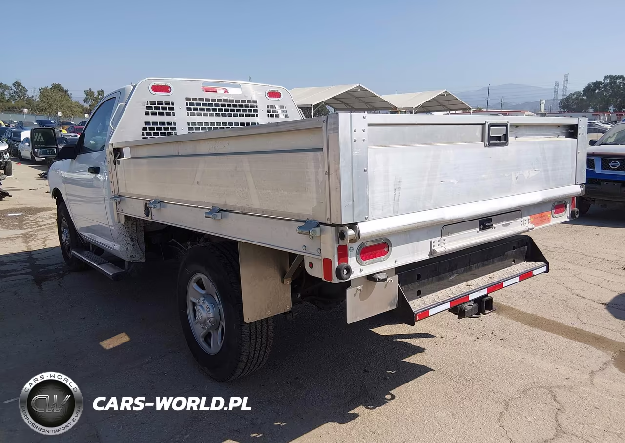 2024 Ram 2500 Tradesman 4X2 8' Box VIN:3C7WR4AJ5RG324264 - 3