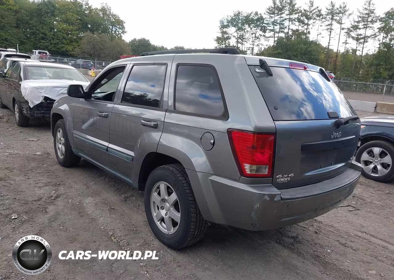 2008 Jeep Grand Cherokee Laredo VIN:1J8GR48K38C103207 - 3