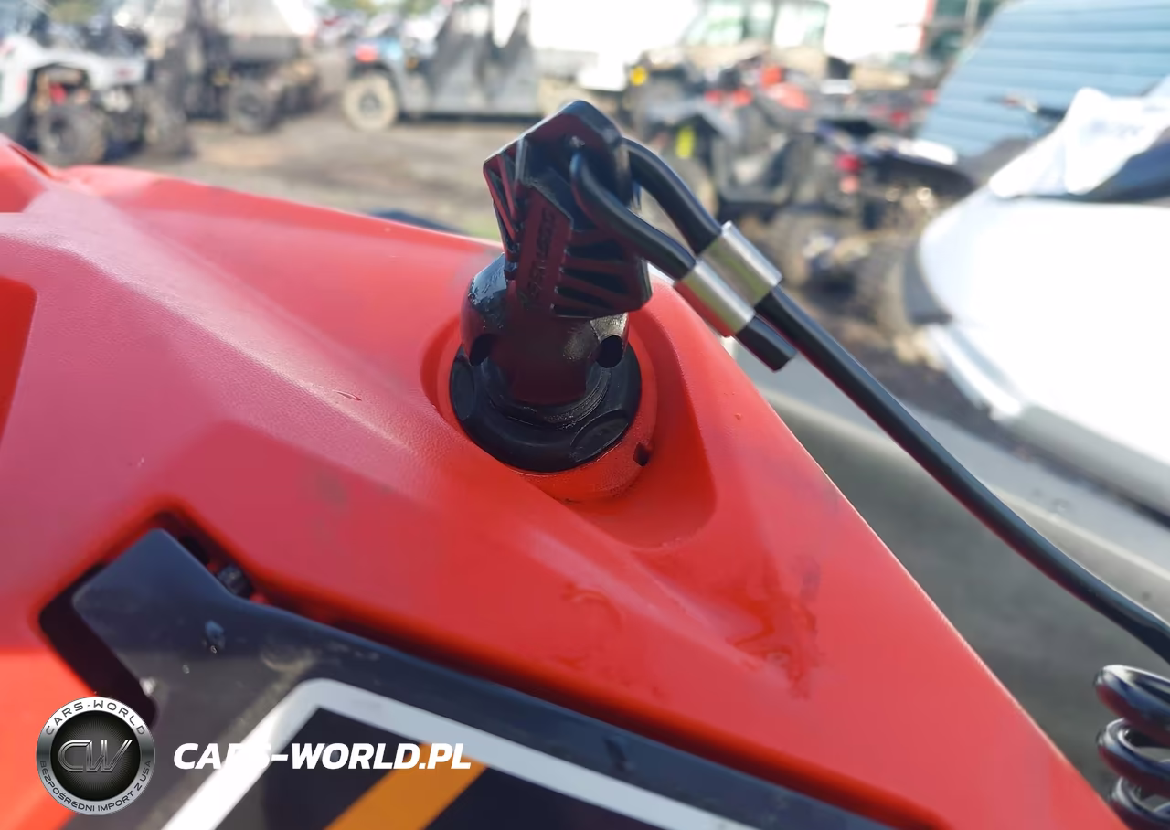 2021 Sea Doo Spark VIN:00000YDV88336E121 - 11