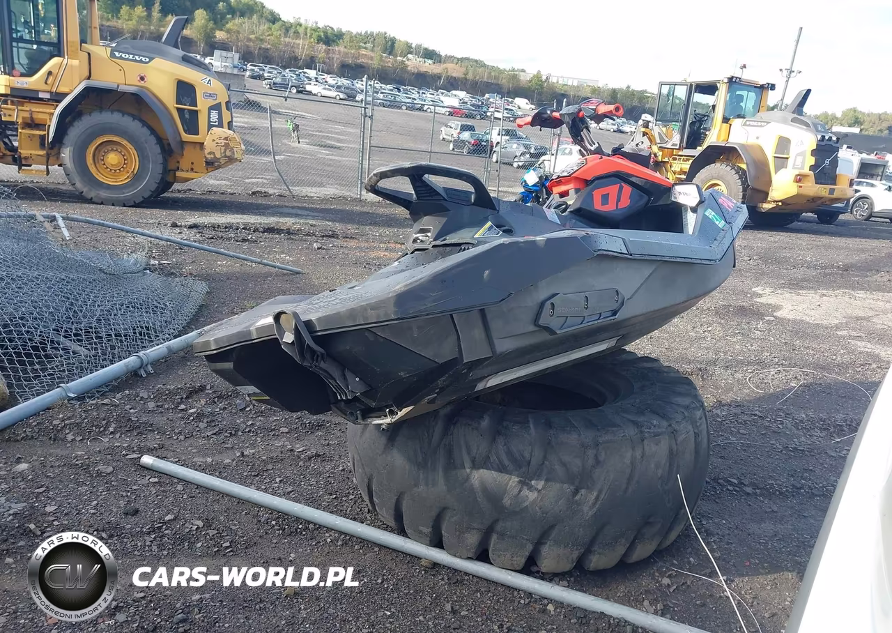 2021 Sea Doo Spark VIN:00000YDV88336E121 - 4