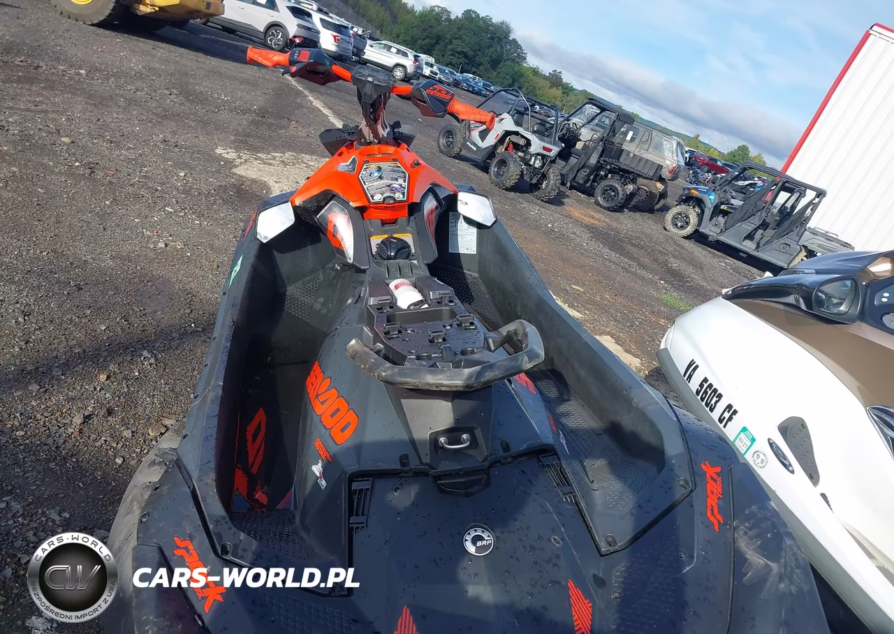 2021 Sea Doo Spark VIN:00000YDV88336E121 - 8