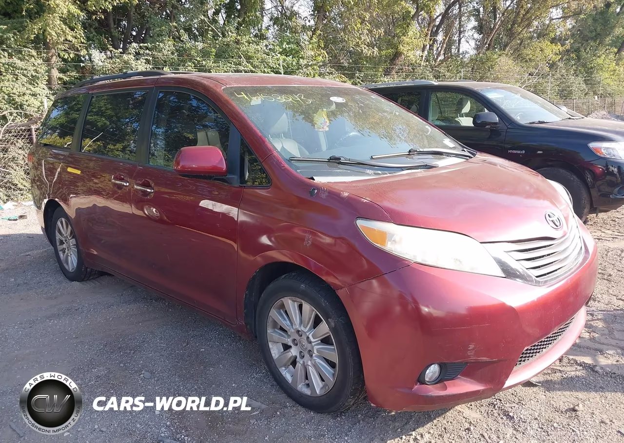 2013 Toyota Sienna Xle 7 Passenger