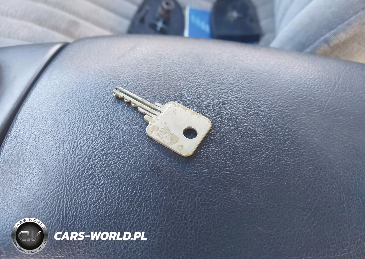 1997 Chevrolet Camaro VIN:2G1FP22K8V2117355 - 11