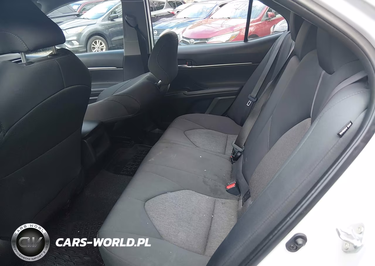 2022 Toyota Camry Le VIN:4T1R11AKXNU057585 - 8